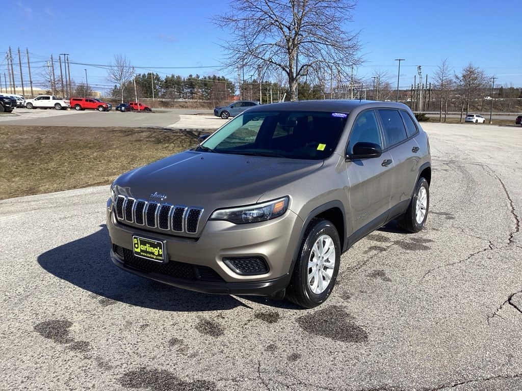 2021 Jeep Cherokee Sport