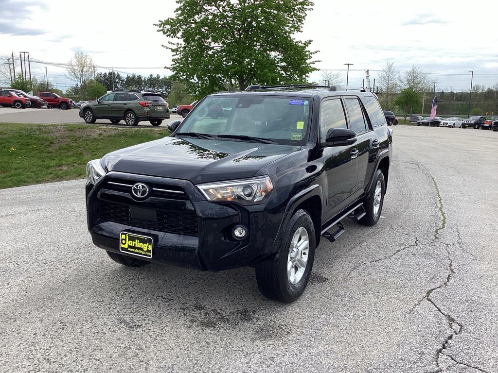 2023 Toyota 4Runner SR5 Premium 4WD V6's photo