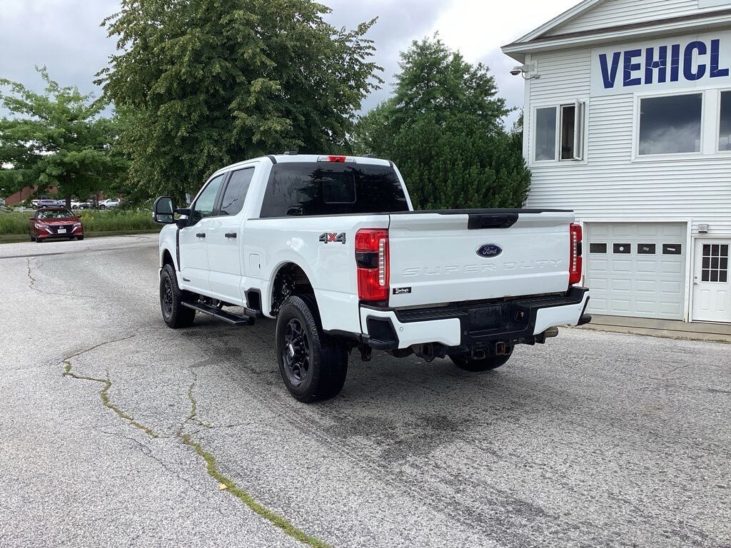 Certified 2024 Ford F-250 XL (Certified) Truck Crew Cab