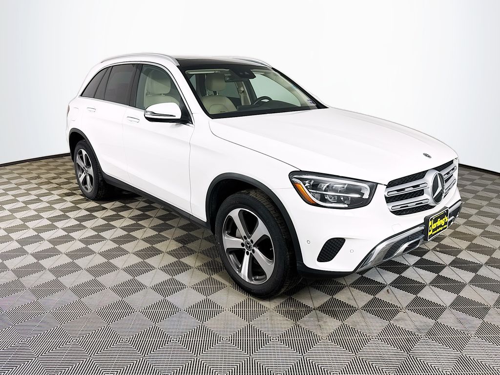 2022 Mercedes-Benz GLC GLC 300 4MATIC's photo