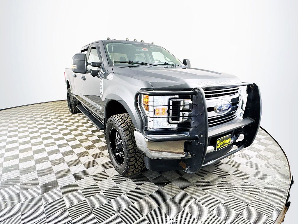 2019 Ford F-250 XL 4x4 Crew Cab 6-3/4' Box's photo