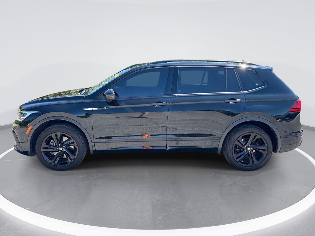 Used 2024 Volkswagen Tiguan 2.0T SE R-Line Black SUV