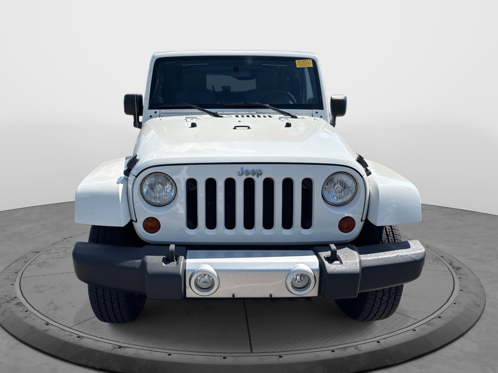 2010 Jeep Wrangler Sahara photo 2