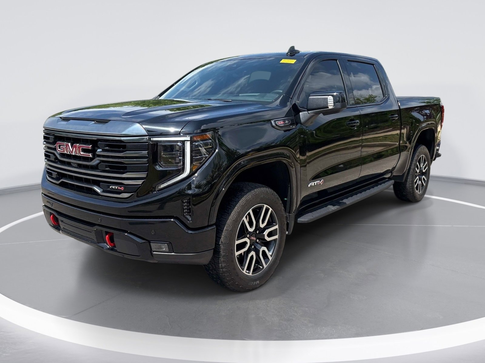 2024 GMC Sierra 1500 AT4 photo 2