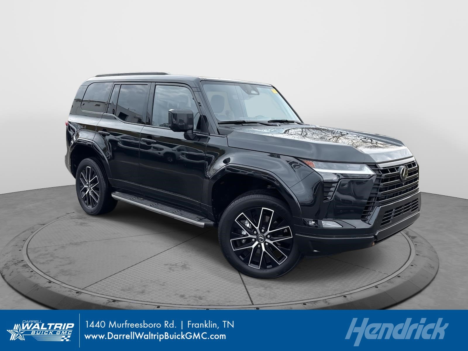 2024 Lexus GX Premium's photo