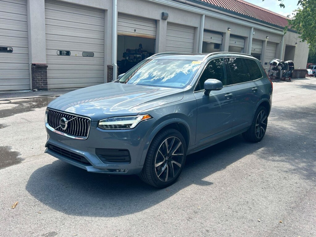 Used 2020 Volvo XC90 T6 Momentum 7 Passenger SUV