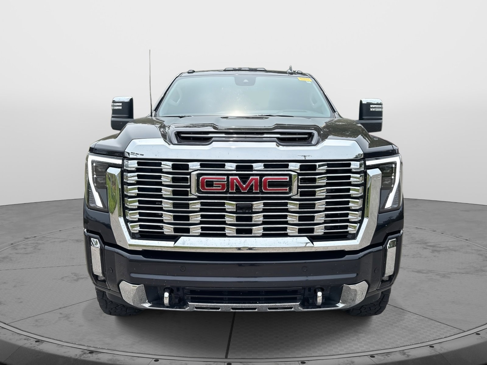 Used 2025 GMC Sierra 2500HD Denali with VIN 1GT4UREY4SF216636 for sale in Franklin, TN