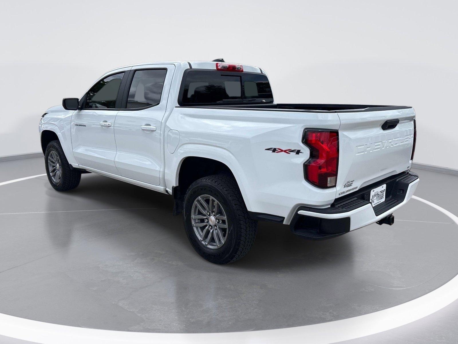 2023 Chevrolet Colorado LT photo 4