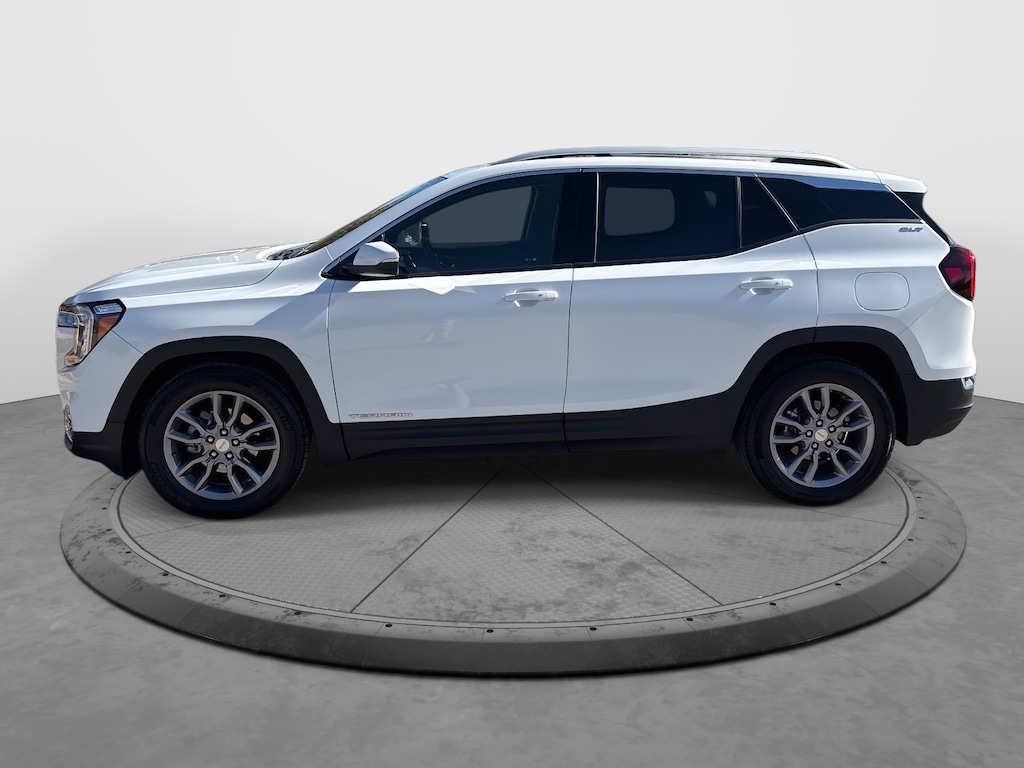 Used 2022 GMC Terrain SLT SUV