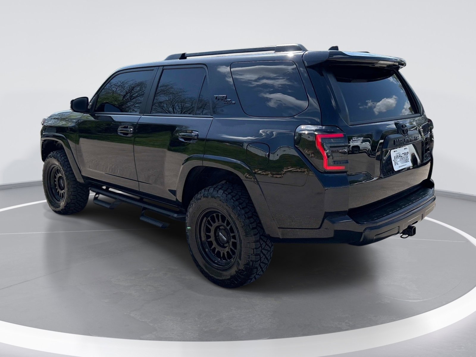 2023 Toyota 4Runner TRD Off Road Premium photo 4