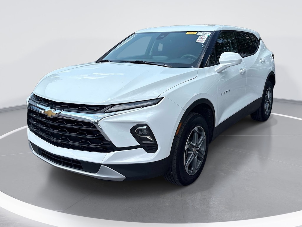 Used 2025 Chevrolet Blazer 2LT SUV