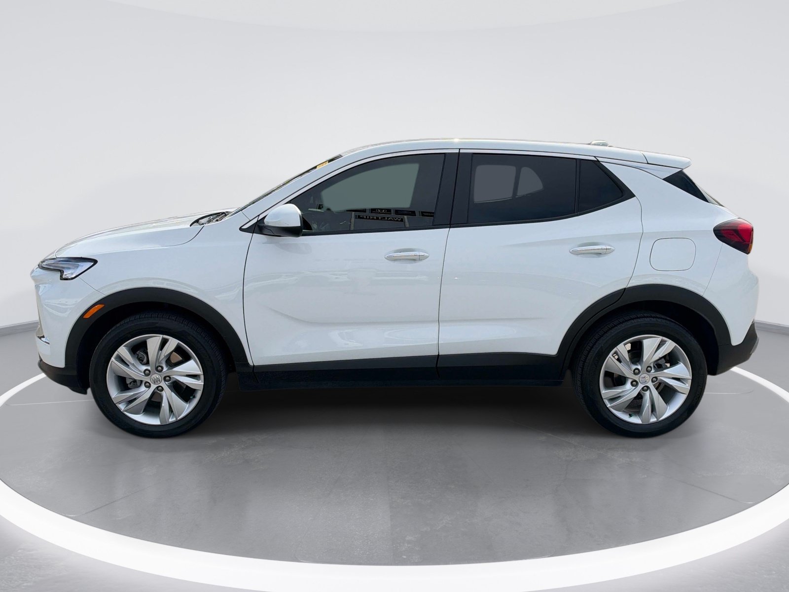 Used 2024 Buick Encore GX Preferred SUV