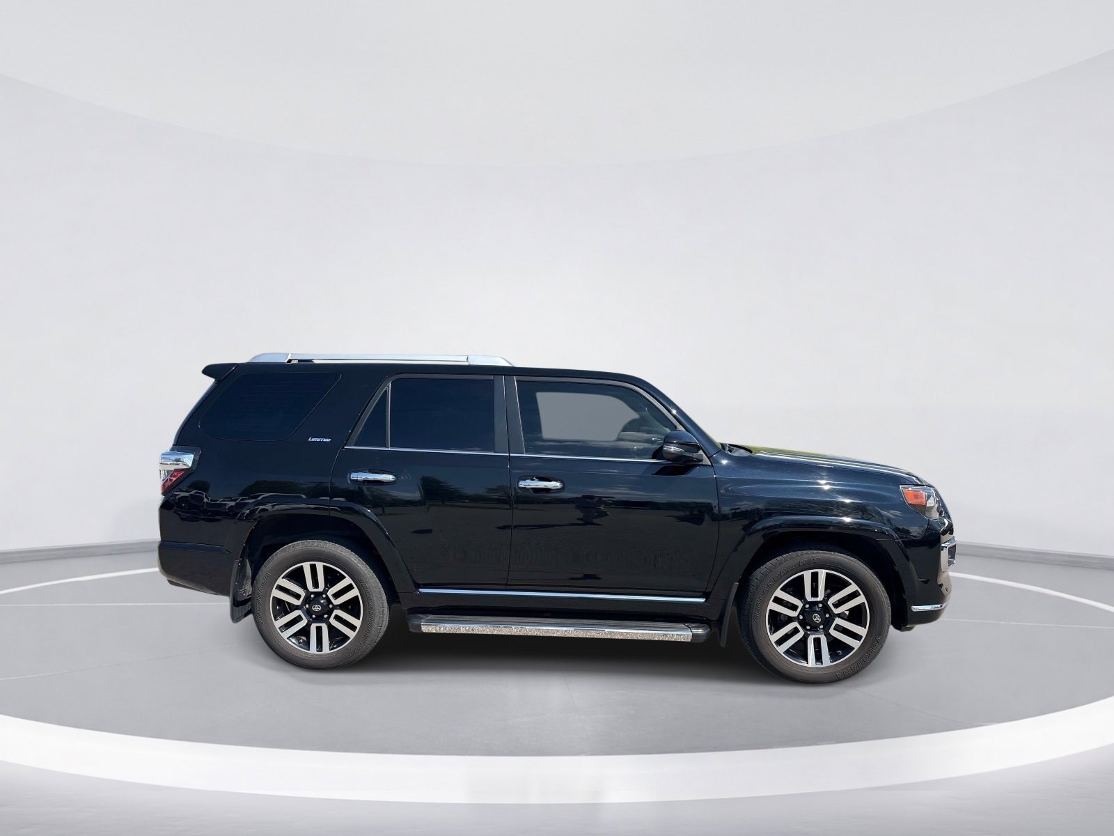 2021 Toyota 4Runner Limited photo 3