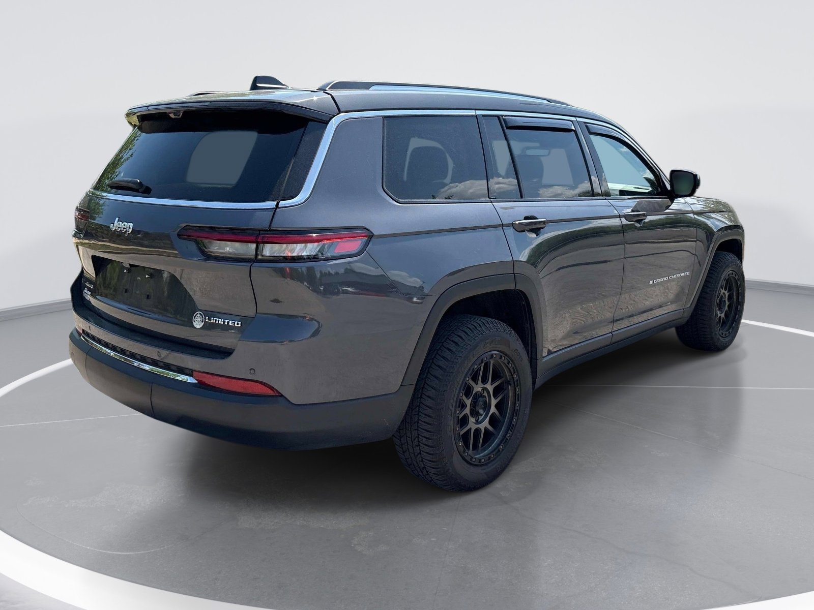 2022 Jeep Grand Cherokee L Limited 4x4 photo 6