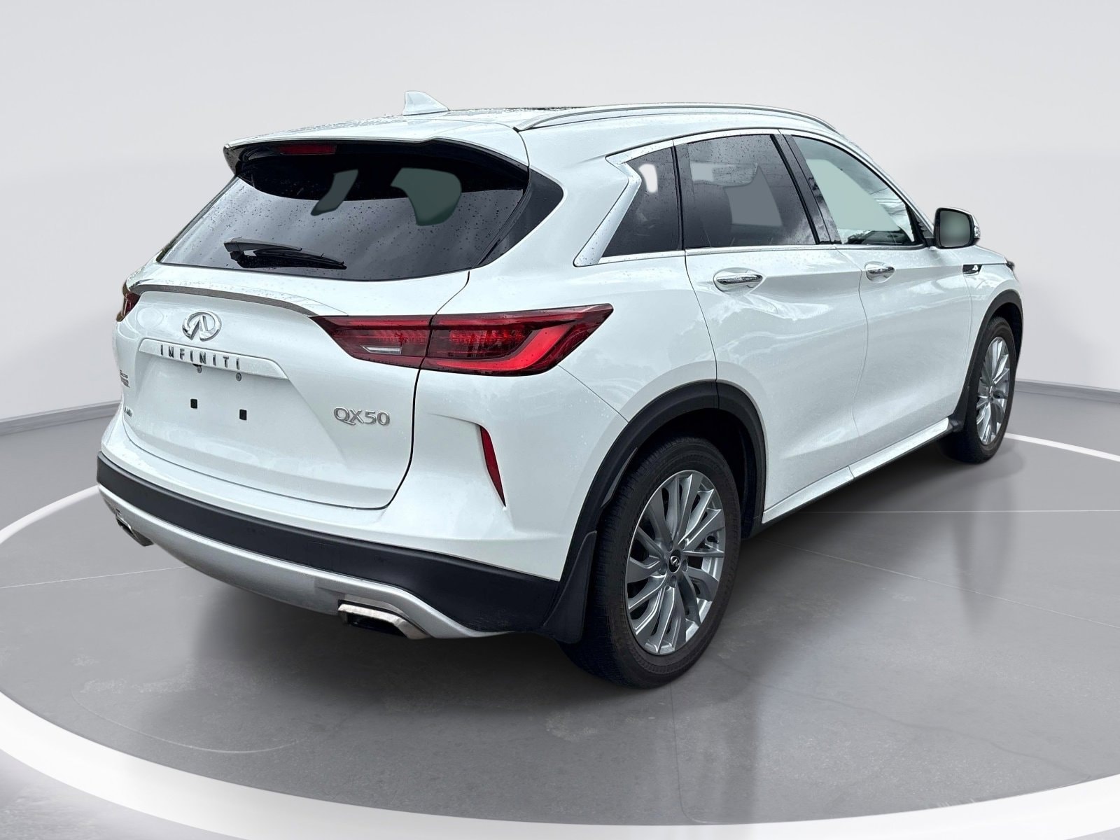 INFINITI QX50 Luxe AWD