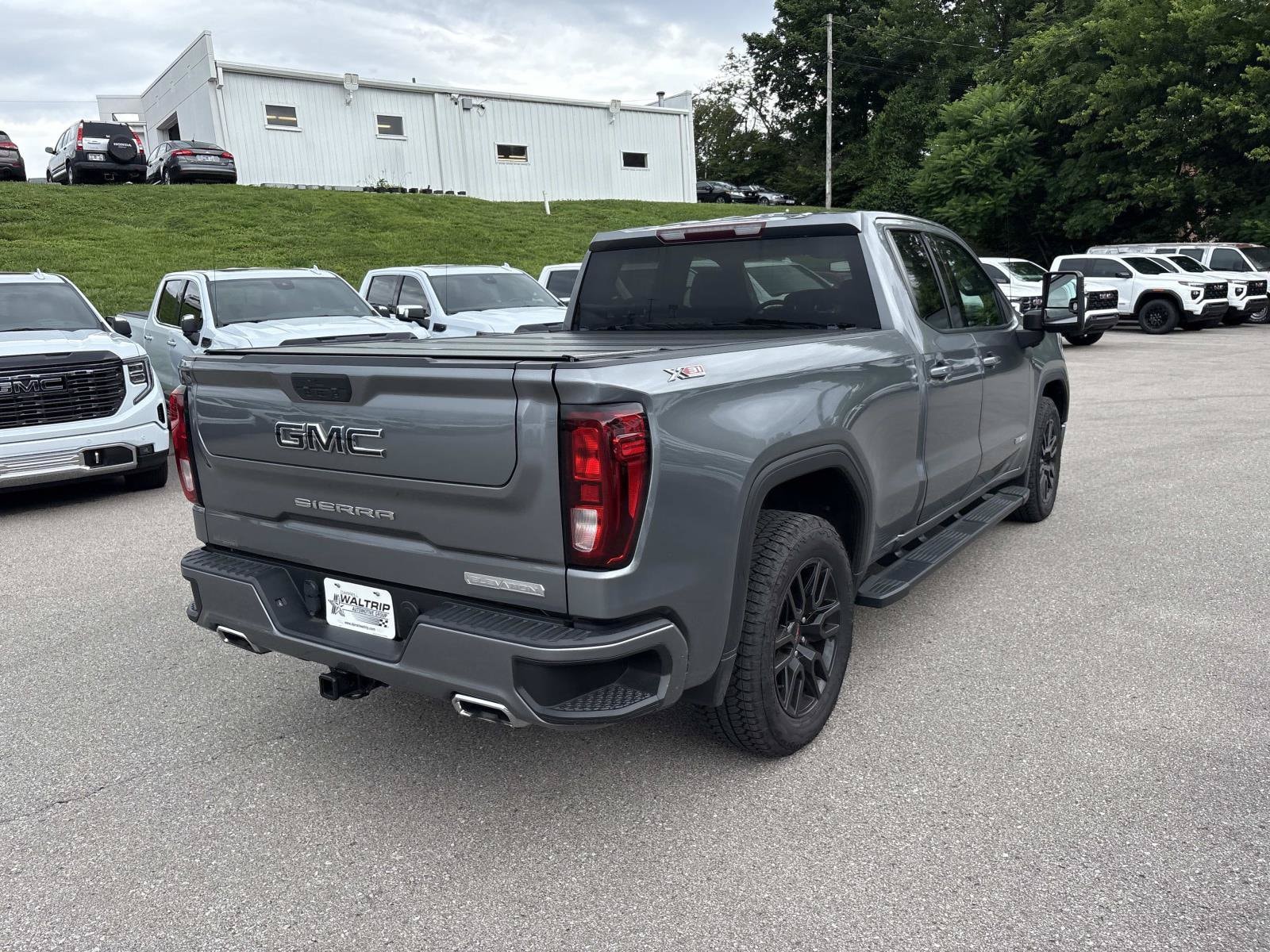 GMC Sierra 1500 Elevation