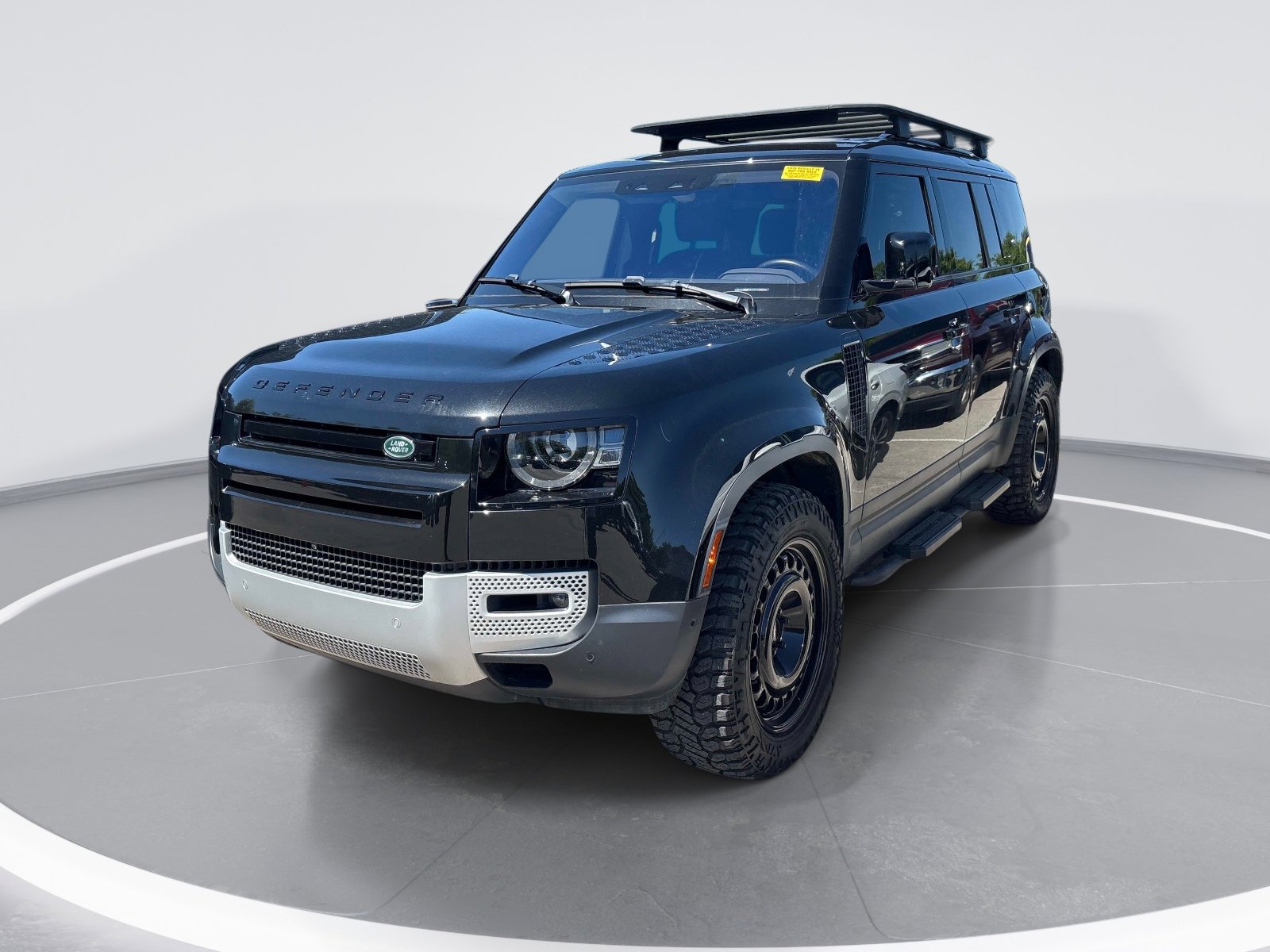 2022 Land Rover Defender 110 S photo 4