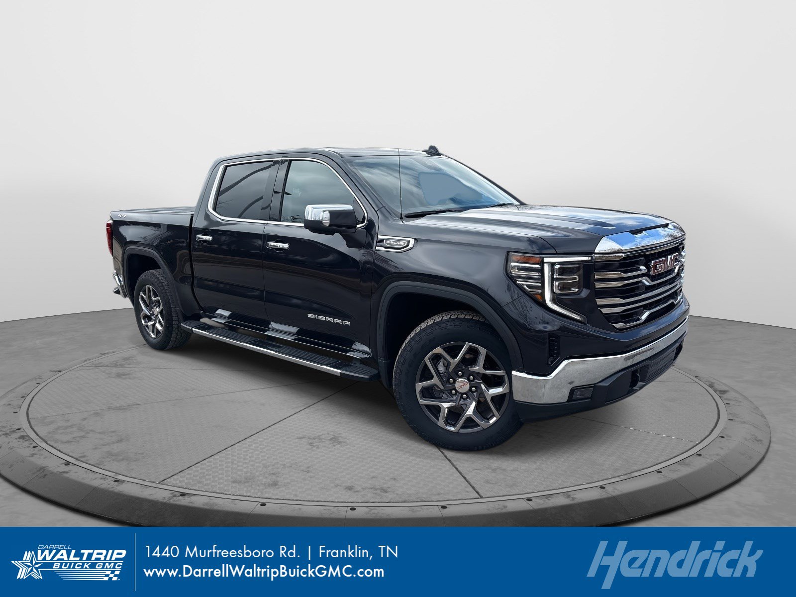 2022 GMC Sierra 1500 SLT's photo