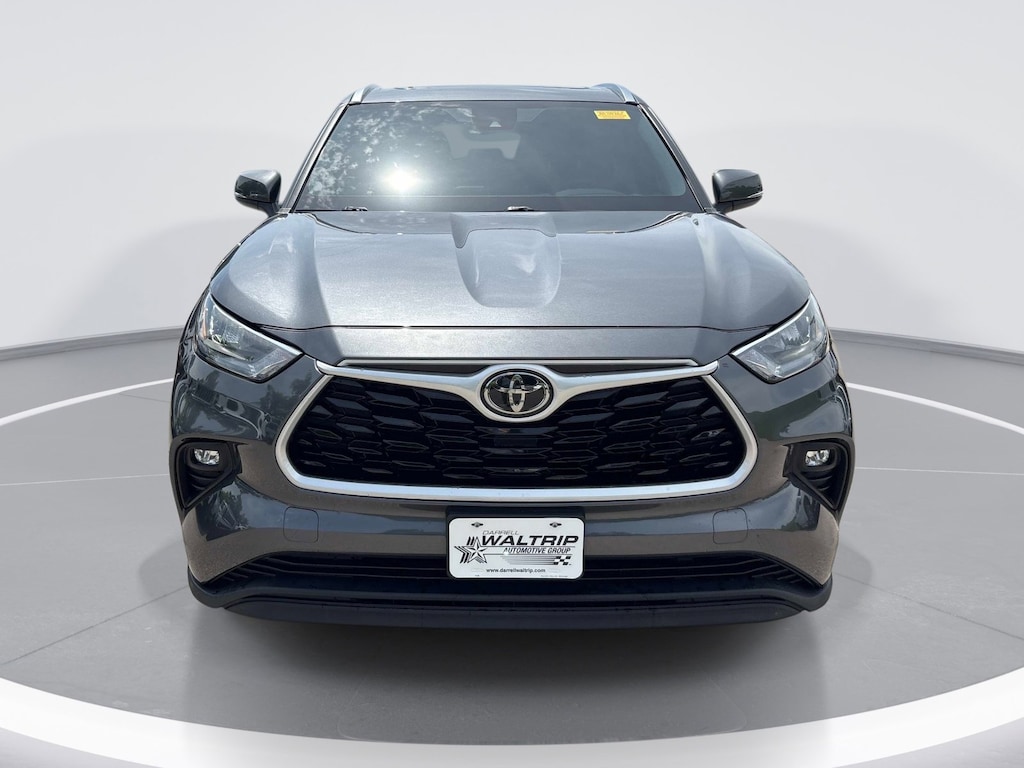 Used 2020 Toyota Highlander XLE SUV