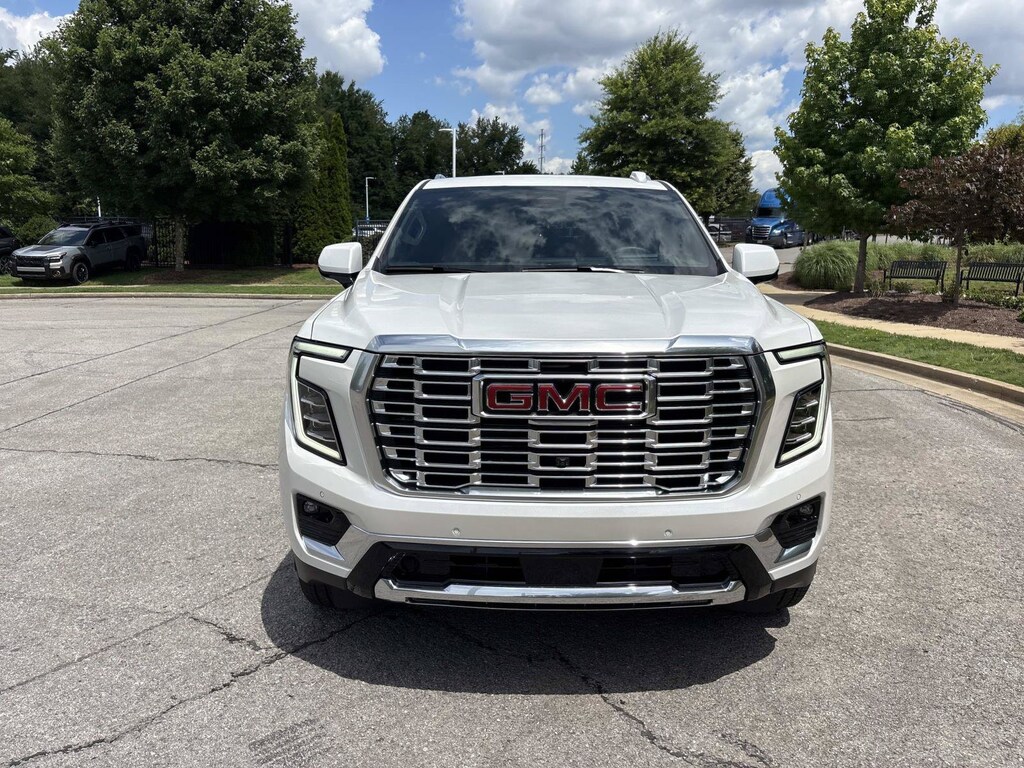 Used 2025 GMC Yukon Denali SUV