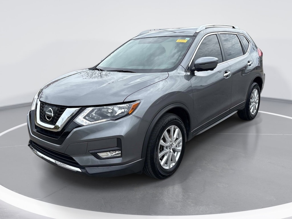 Used 2017 Nissan Rogue SV SUV
