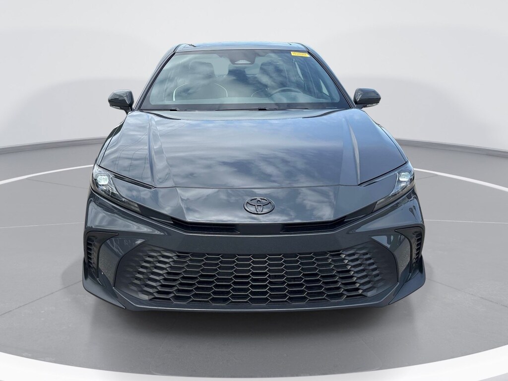 Used 2026 Toyota Camry SE Sedan