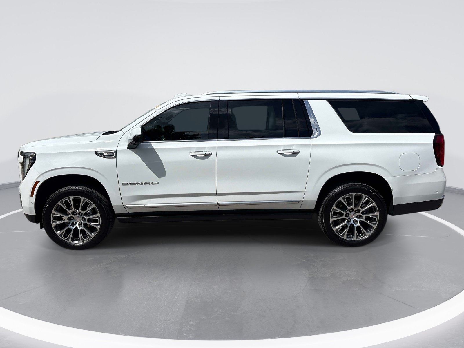 GMC Yukon XL Denali