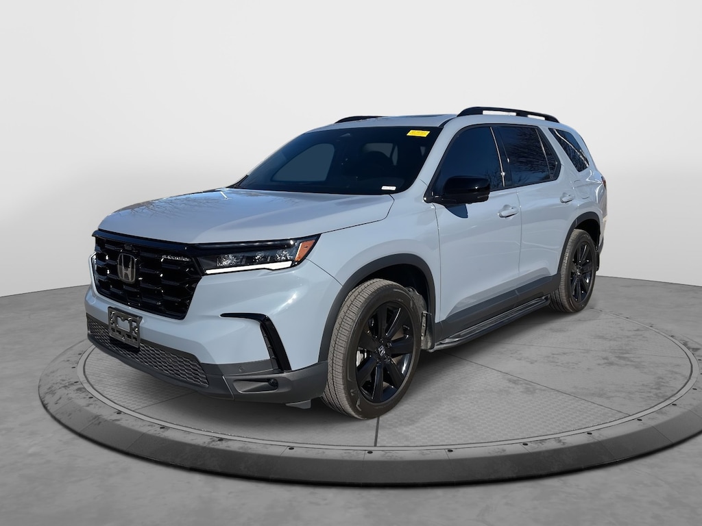 Used 2025 Honda Pilot Black Edition SUV