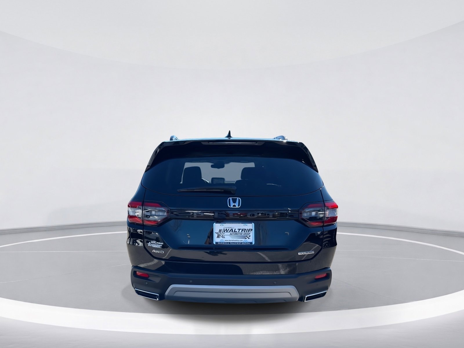 2025 Honda Pilot Touring photo 5