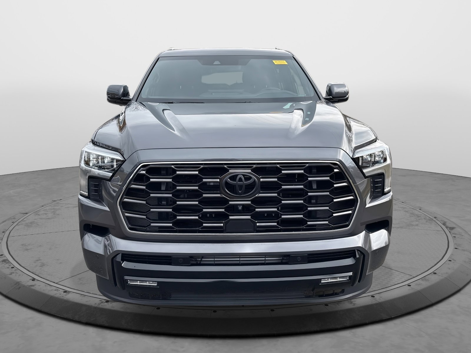 2024 Toyota Sequoia Platinum photo 2