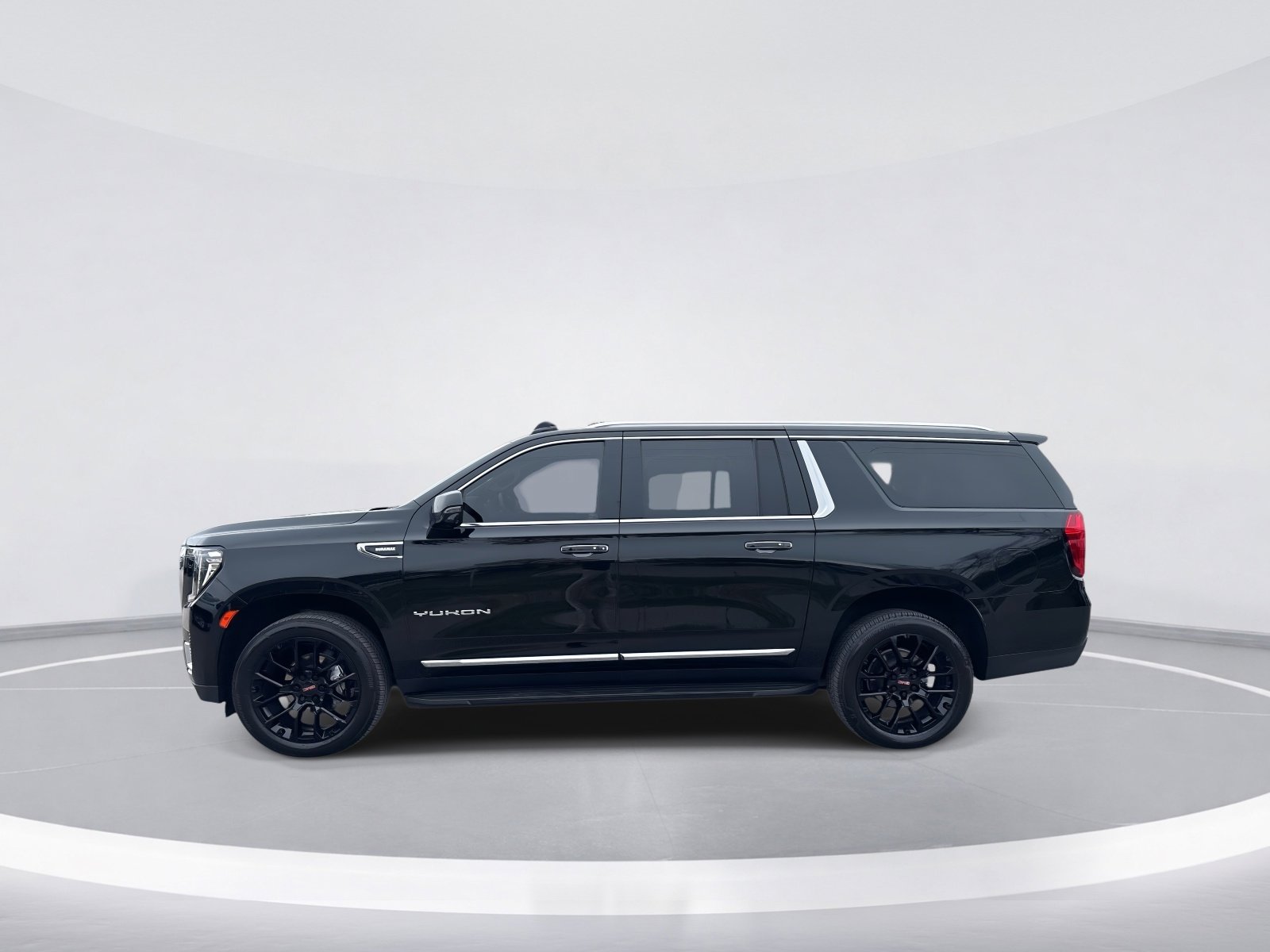 2022 GMC Yukon XL SLT photo 4