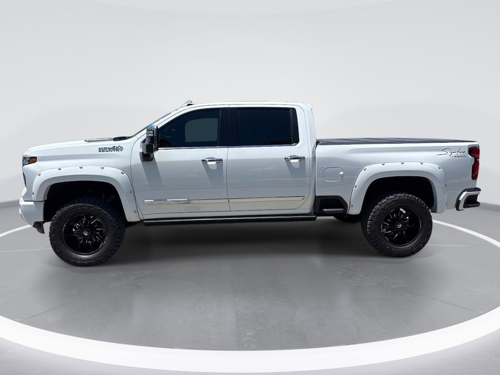 Used 2024 Chevrolet Silverado 2500 HD High Country Truck Crew Cab