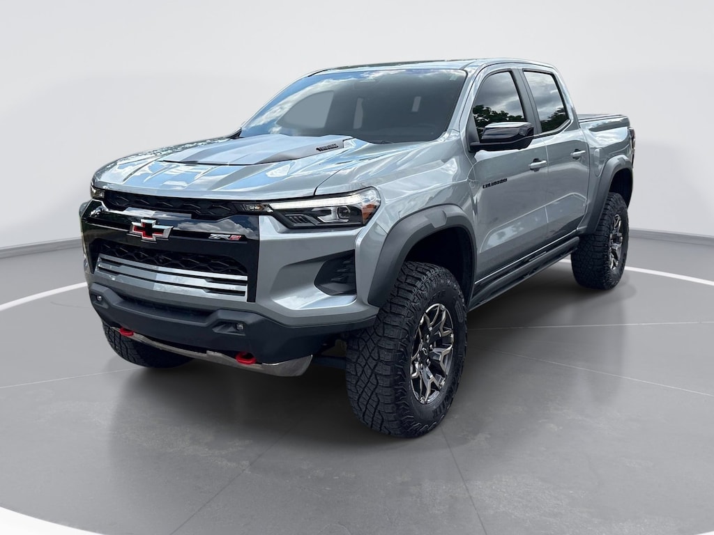 Used 2025 Chevrolet Colorado ZR2 Truck Crew Cab