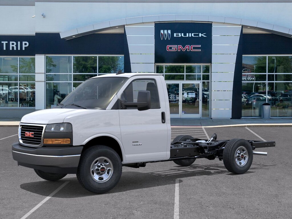 New 2025 GMC Savana Cutaway 3500 1WT Cutaway Van