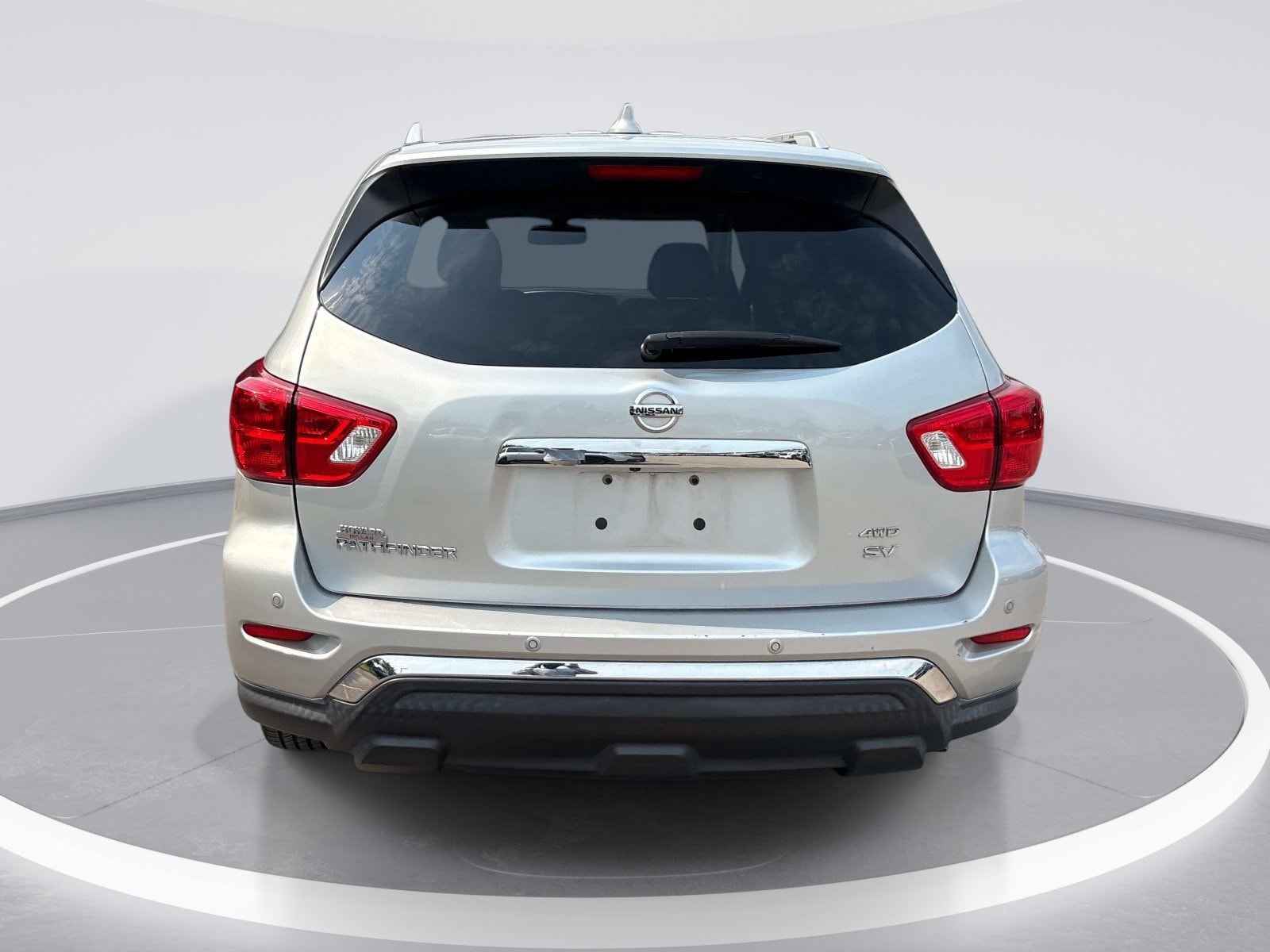 Nissan Pathfinder SV