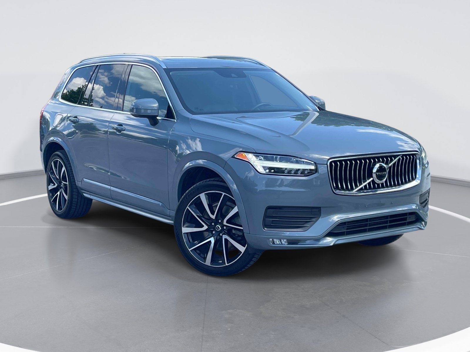 2020 Volvo XC90 T6 Momentum 7 Passenger