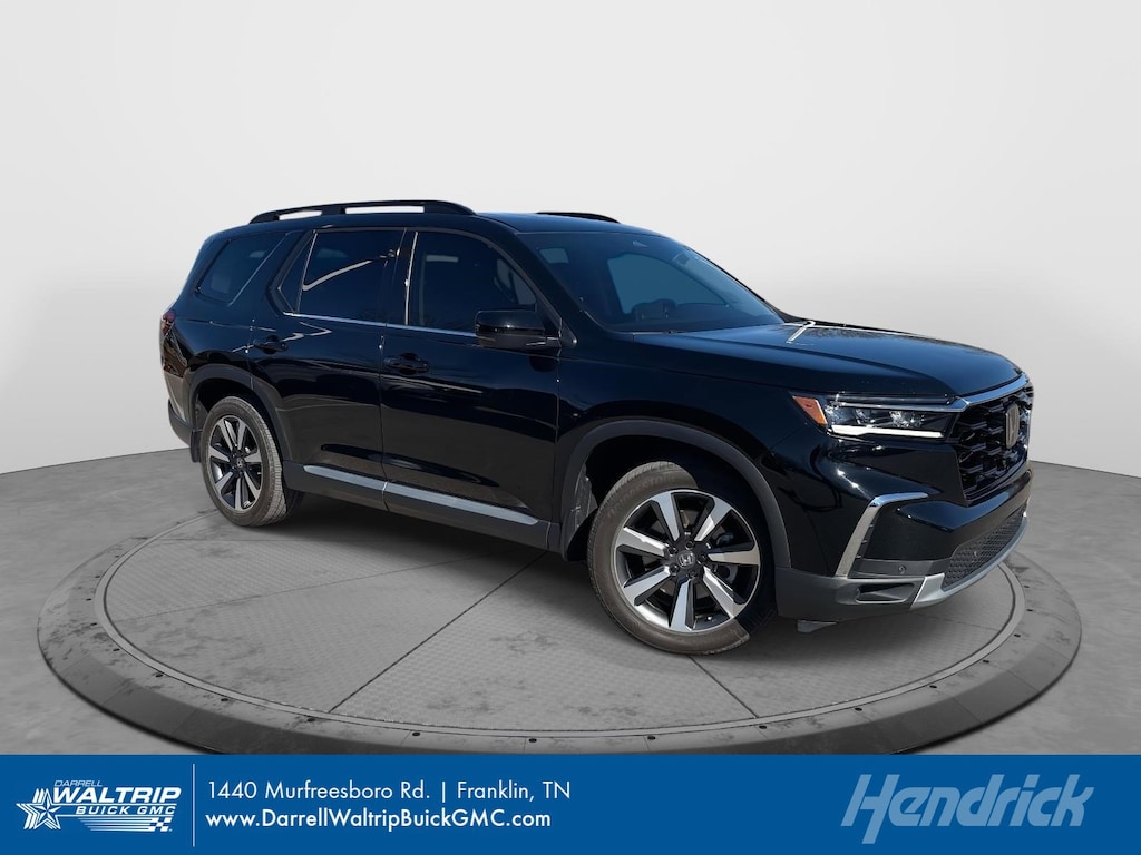 Used 2025 Honda Pilot Touring SUV