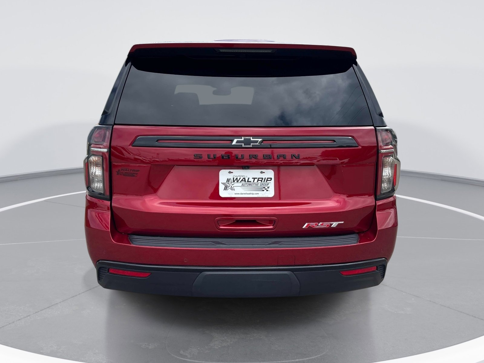 2023 Chevrolet Suburban RST photo 5