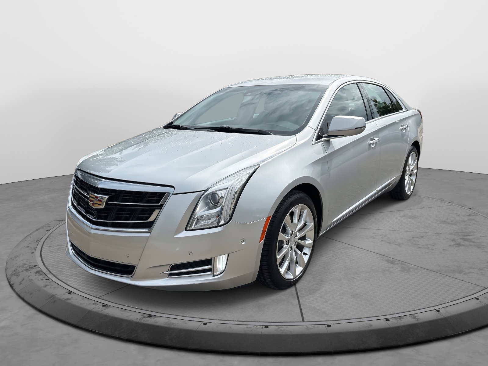 2016 Cadillac XTS Luxury photo 3