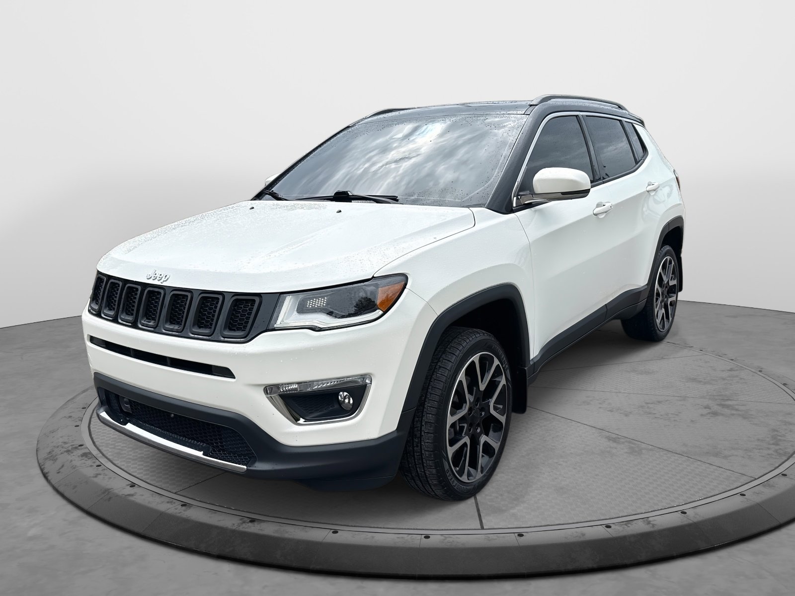 2018 Jeep Compass Limited photo 2