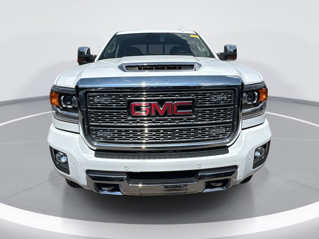 Used 2019 GMC Sierra 2500 HD Denali Truck Crew Cab