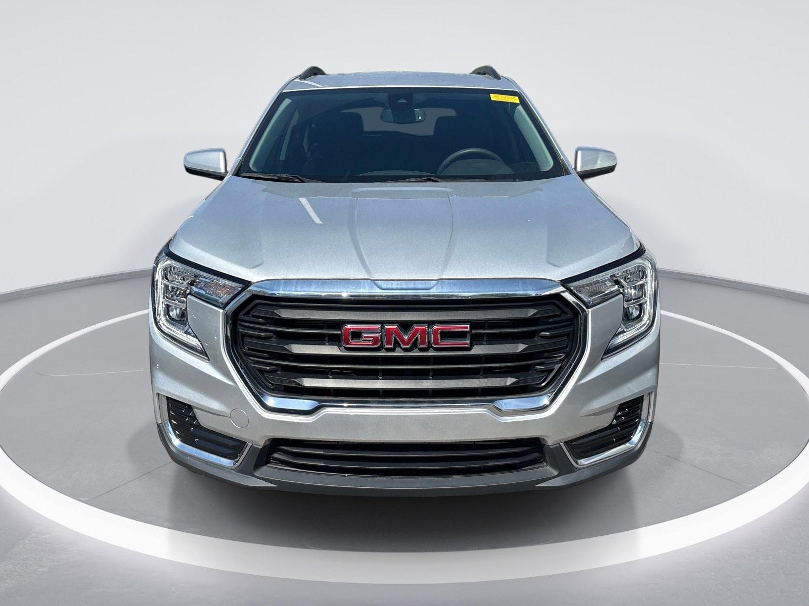 2022 GMC Terrain SLE photo 2