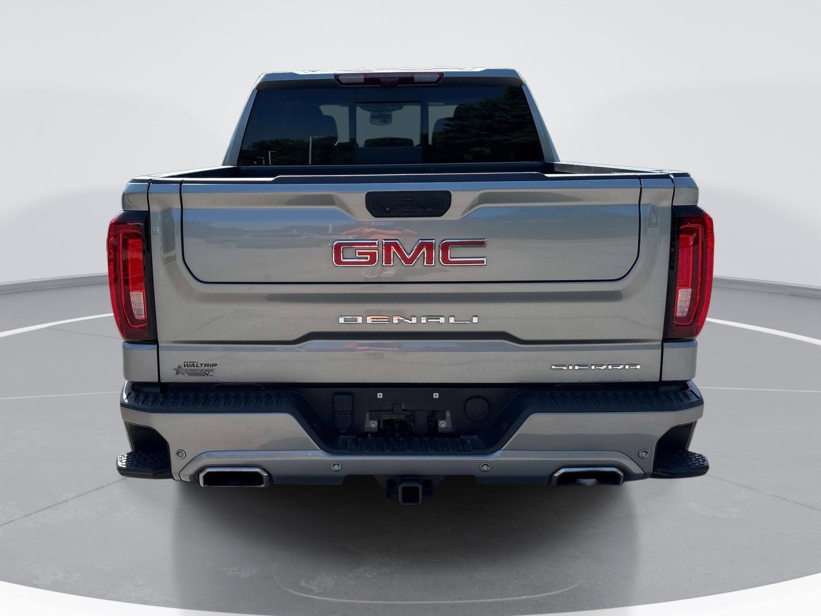 2024 GMC Sierra 1500 Denali photo 5