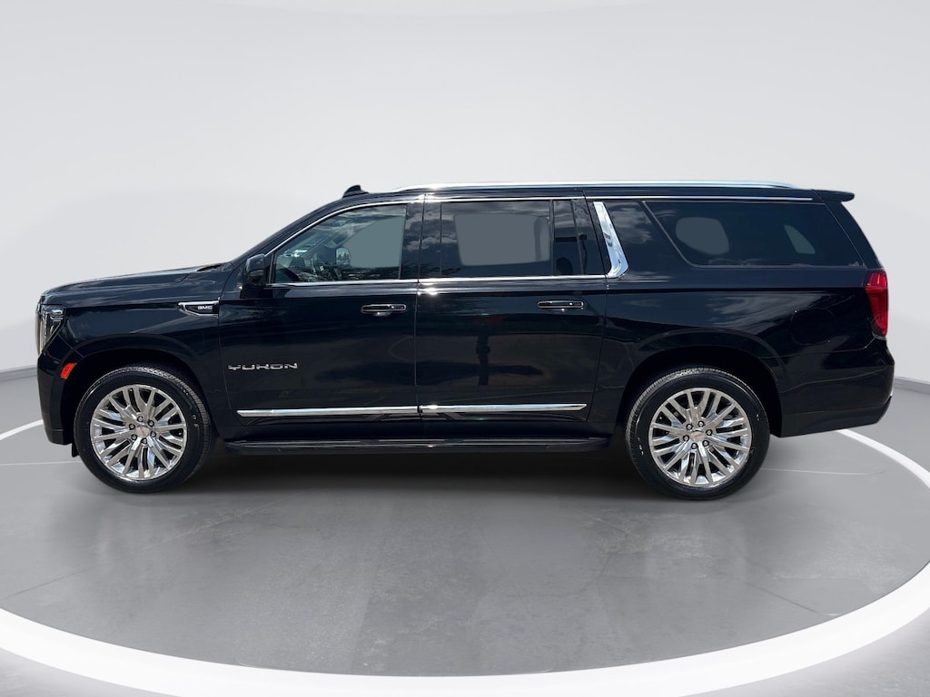 Used 2023 GMC Yukon XL SLT SUV