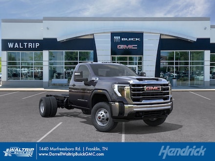 2025 GMC Sierra 3500 HD Chassis Cab Pro Truck
