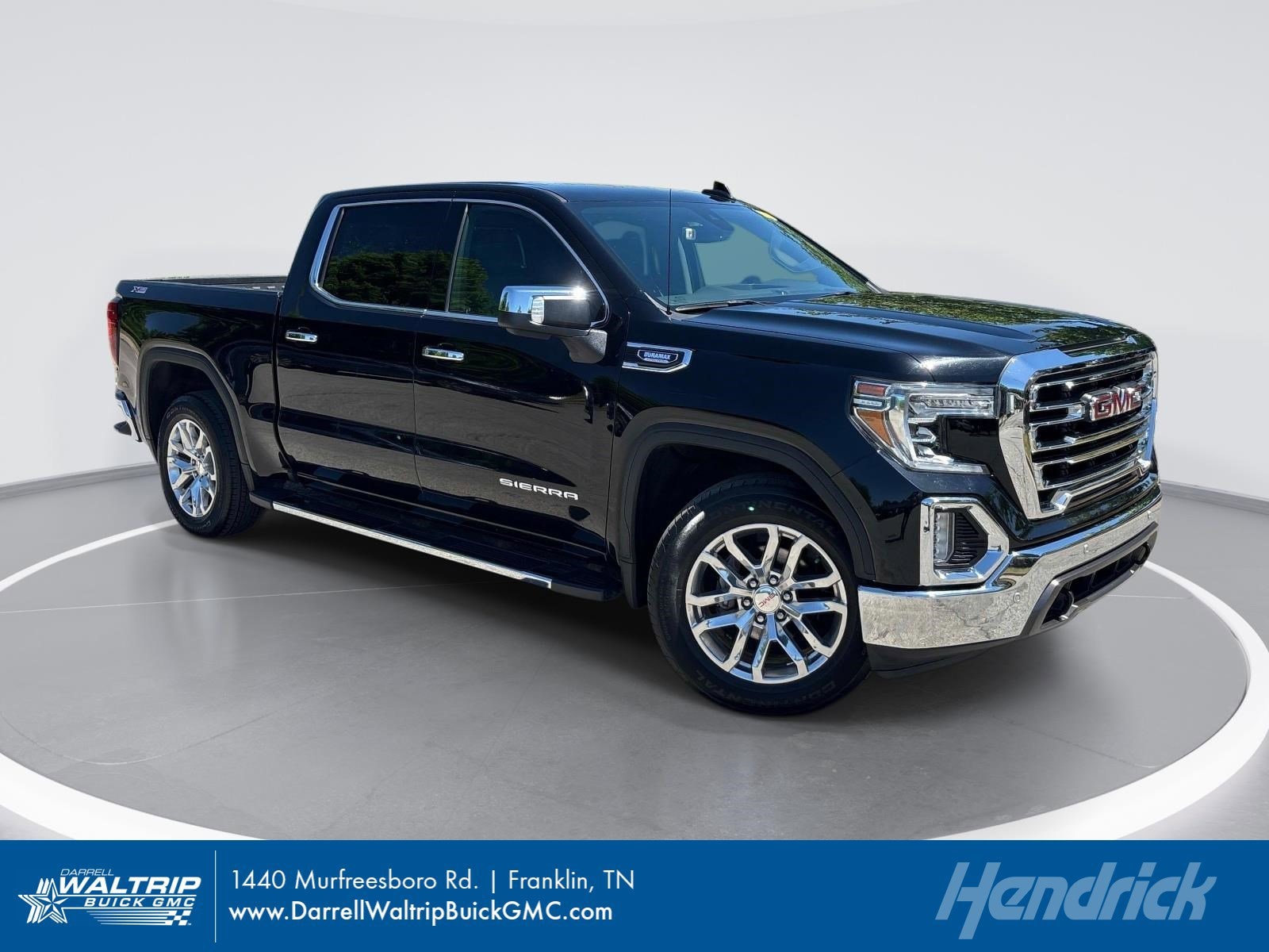 2020 GMC Sierra 4WD Crew Cab Short Box SLT's photo
