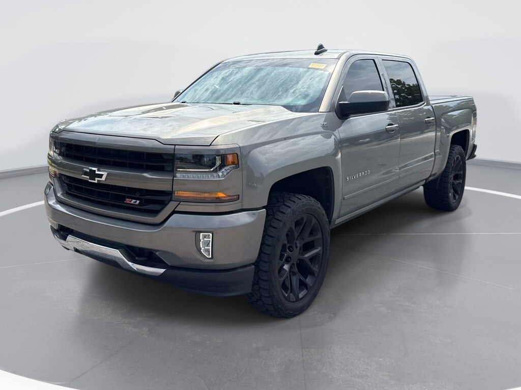 Used 2017 Chevrolet Silverado 1500 LT Truck Crew Cab