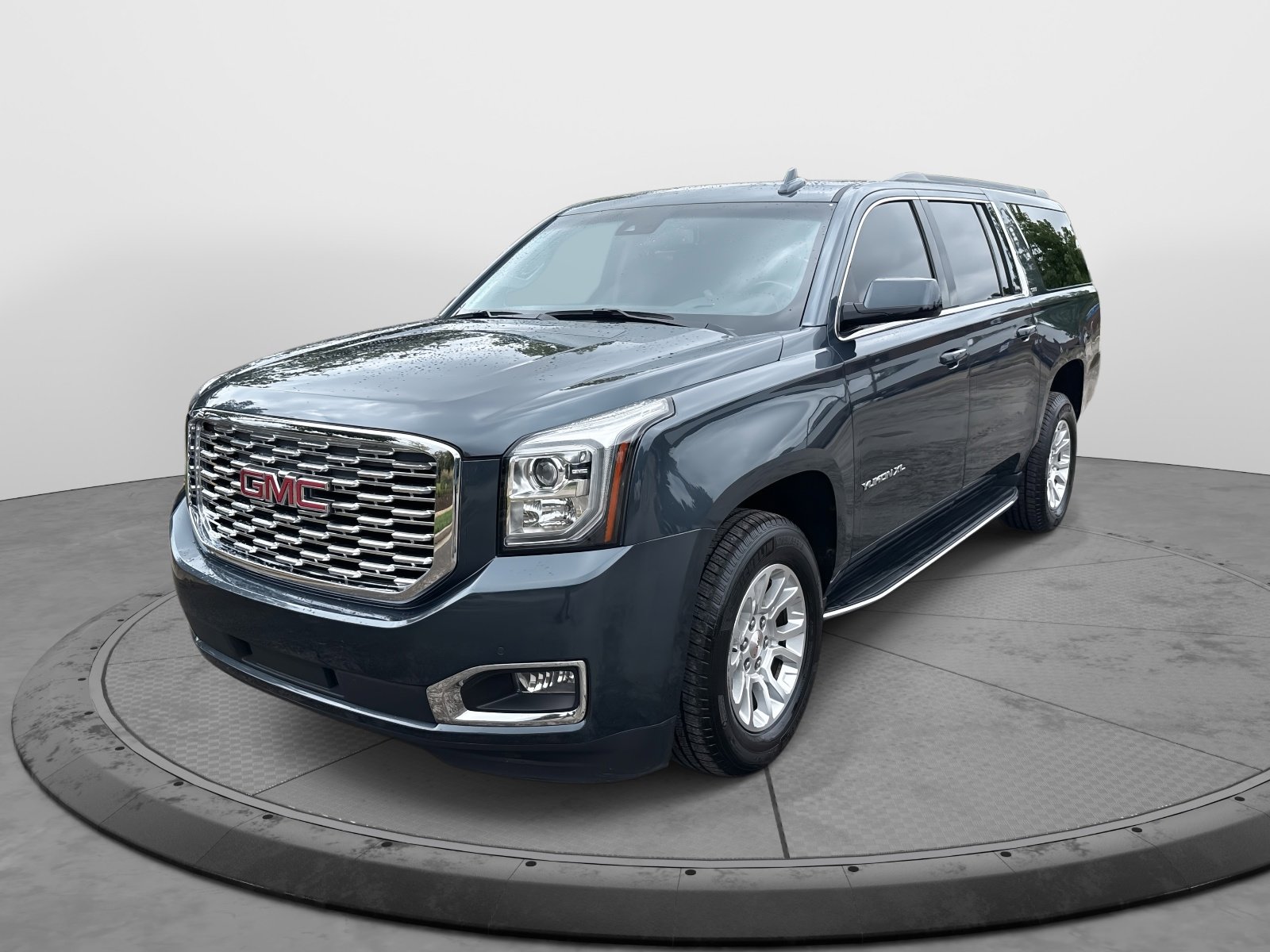 2019 Gmc Yukon XL SLT photo 3