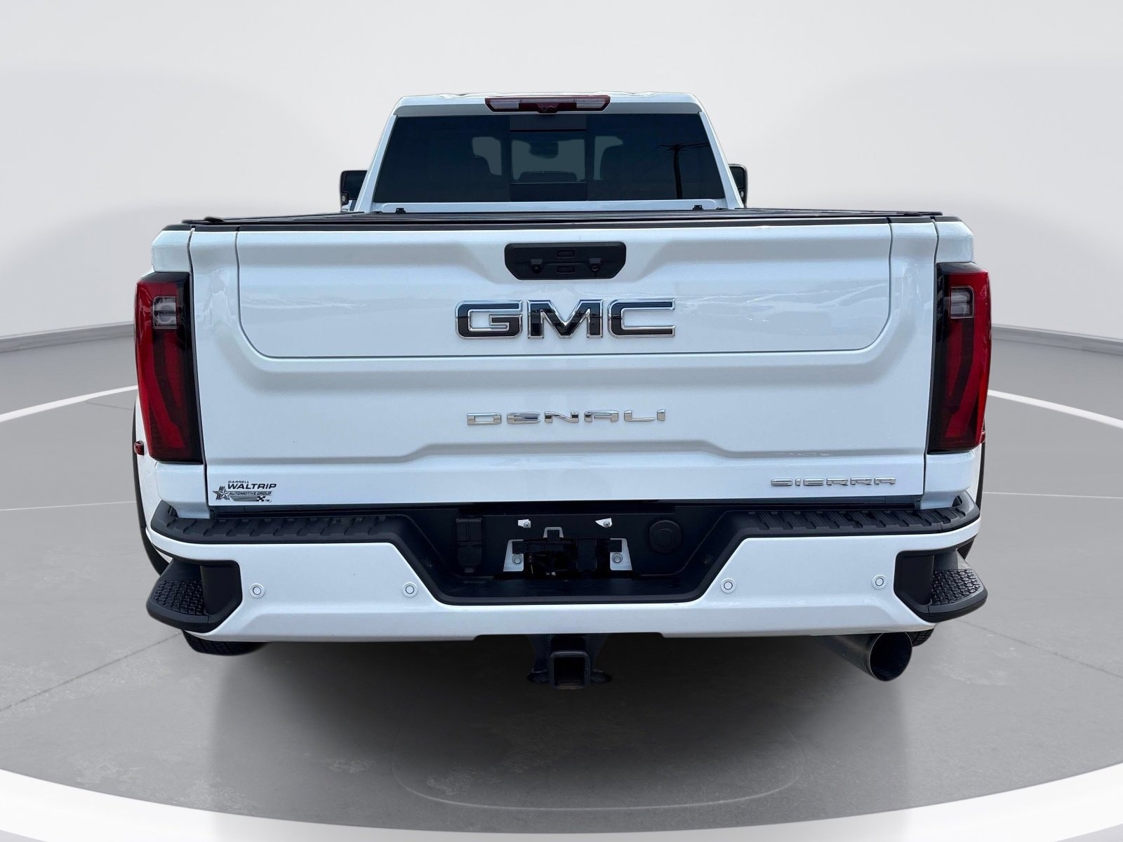 2026 GMC Sierra 3500 HD Denali Ultimate DRW photo 5