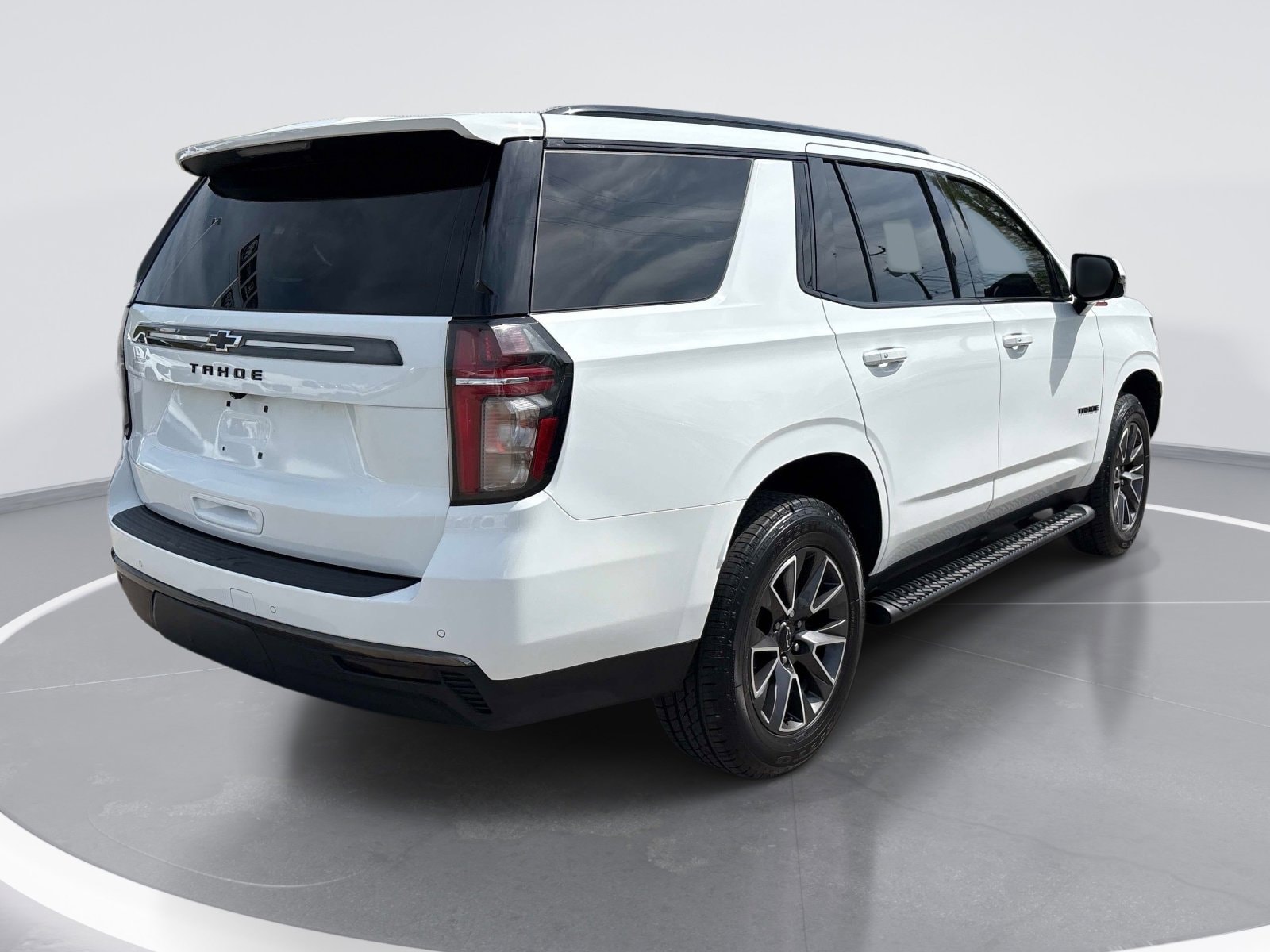 2021 Chevrolet Tahoe Z71 photo 6